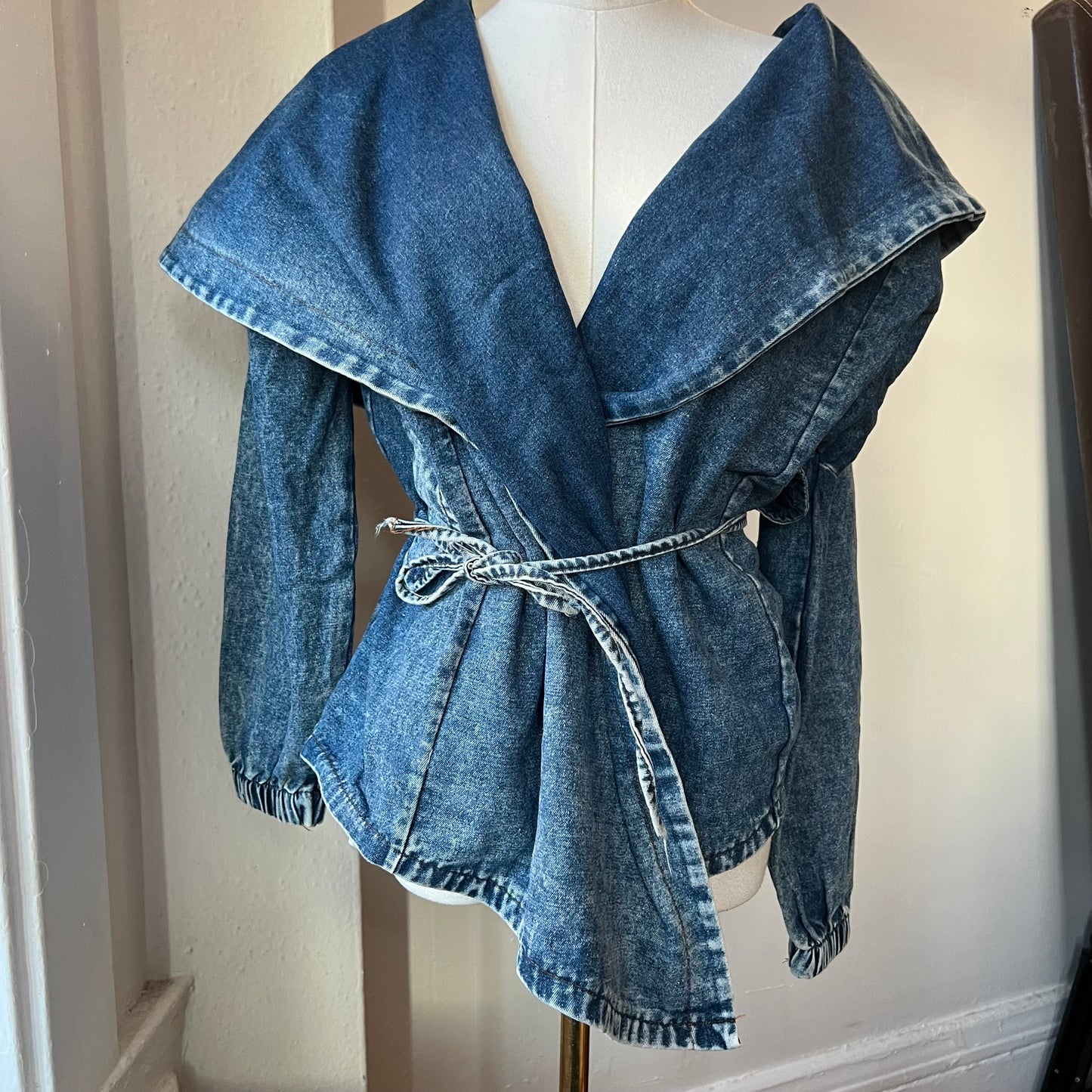 Hooded denim foldover tie jacket
