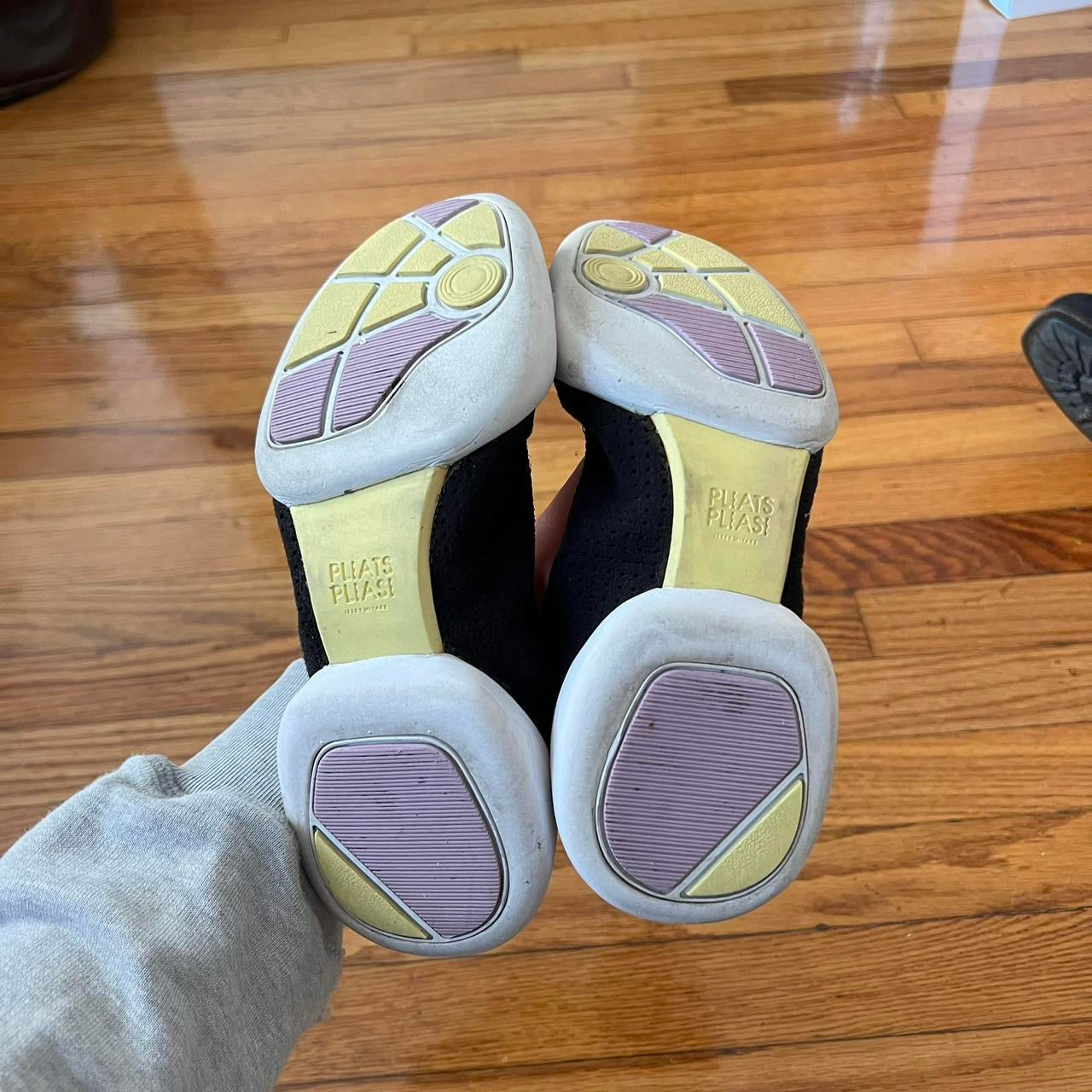 Issey miyake perforated ballet flats