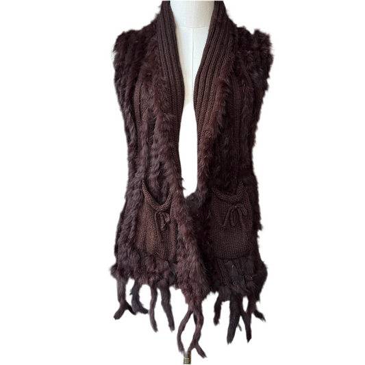 Rabbit fur knit sleeveless cardigan
